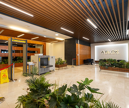 4 Levent Satılık Ofis Binası