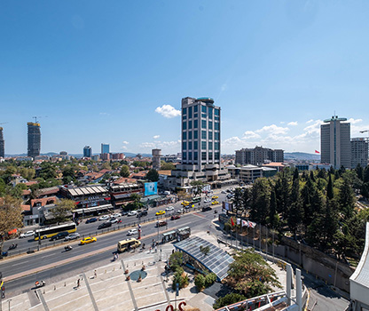 4 Levent Satılık Ofis Binası